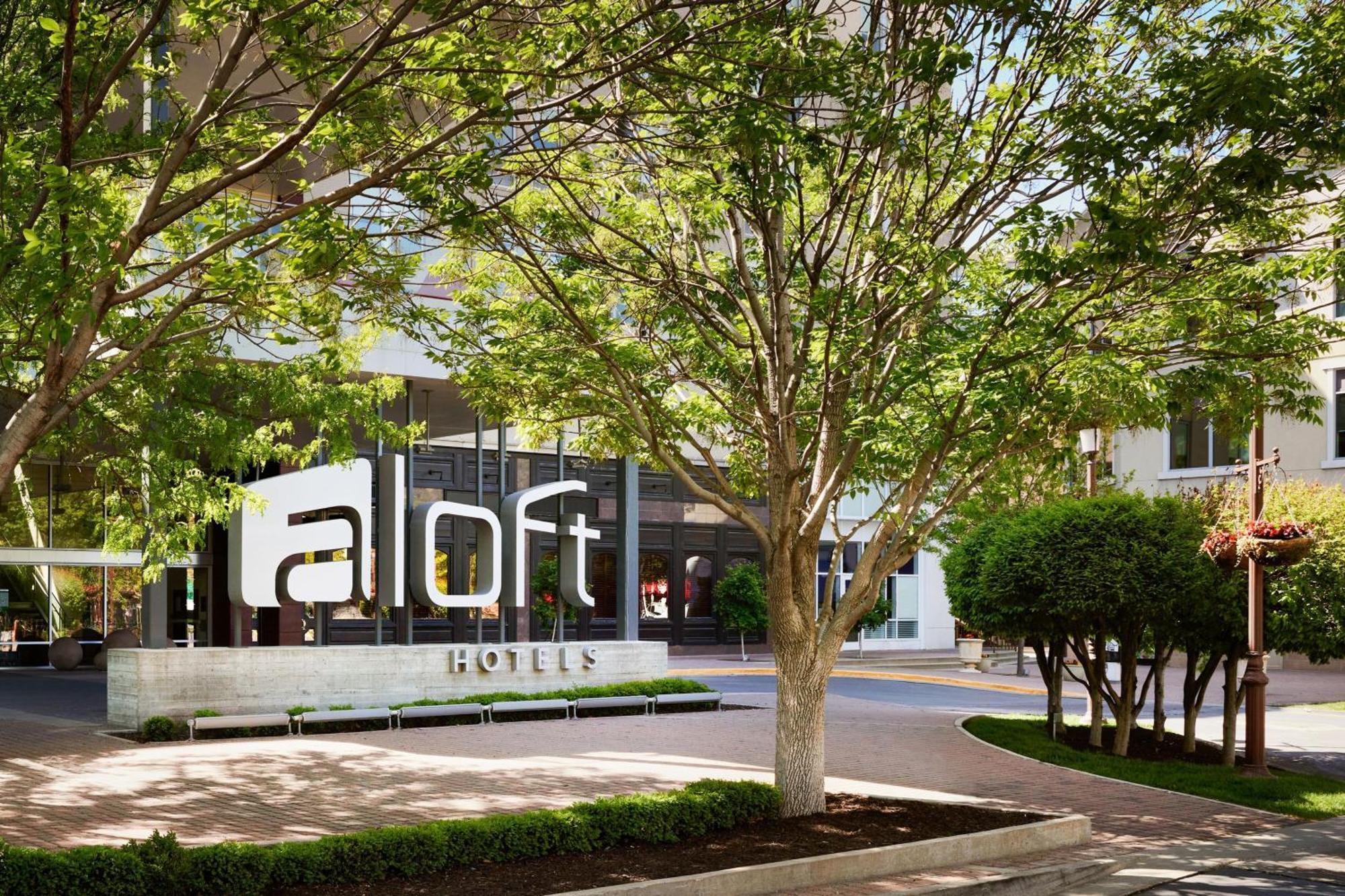 ホテル アロフト リーウッド オーバーランド パーク オーバーランドパーク エクステリア 写真